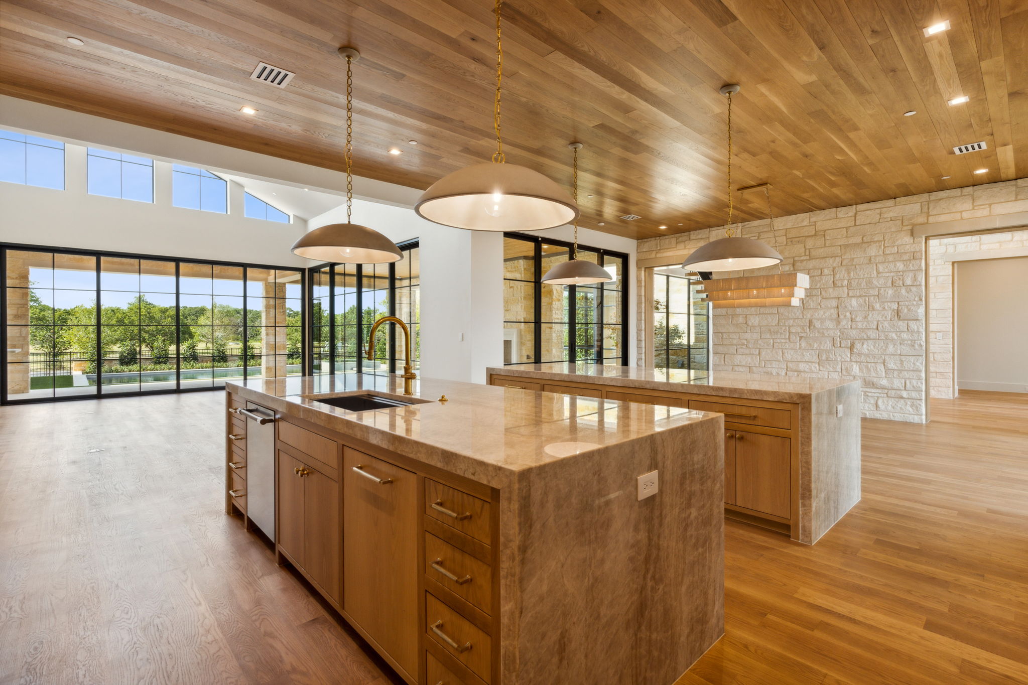 2600 Magnolia Circle — Kitchen 4
