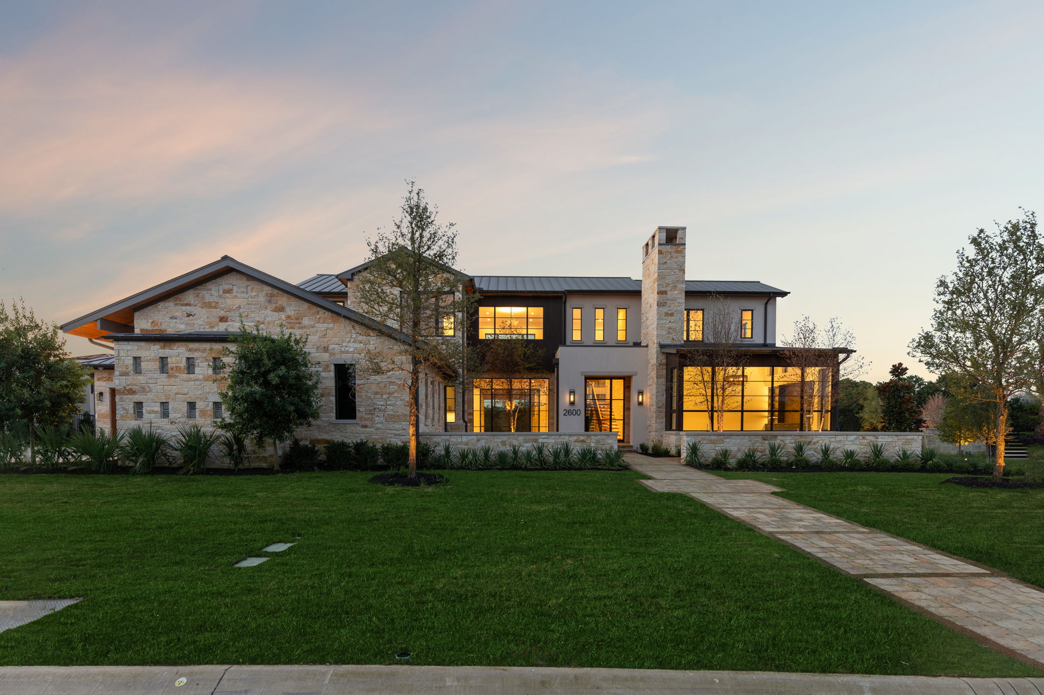 2600 Magnolia Circle